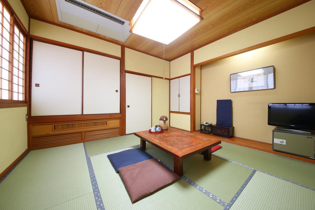 ホテル 岩村山荘 恵那市 エクステリア 写真