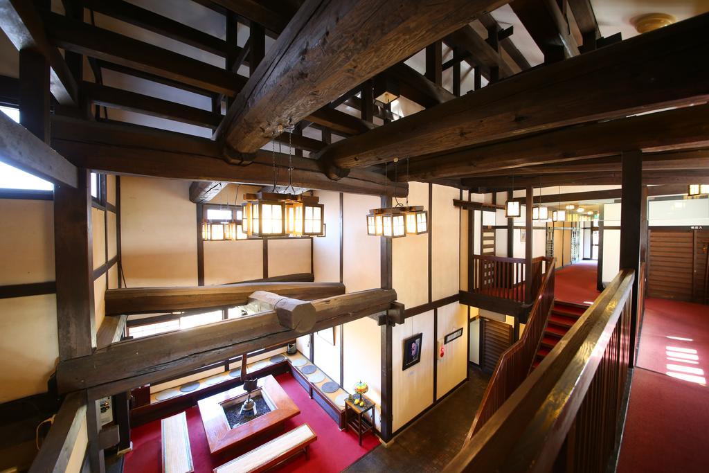 ホテル 岩村山荘 恵那市 エクステリア 写真
