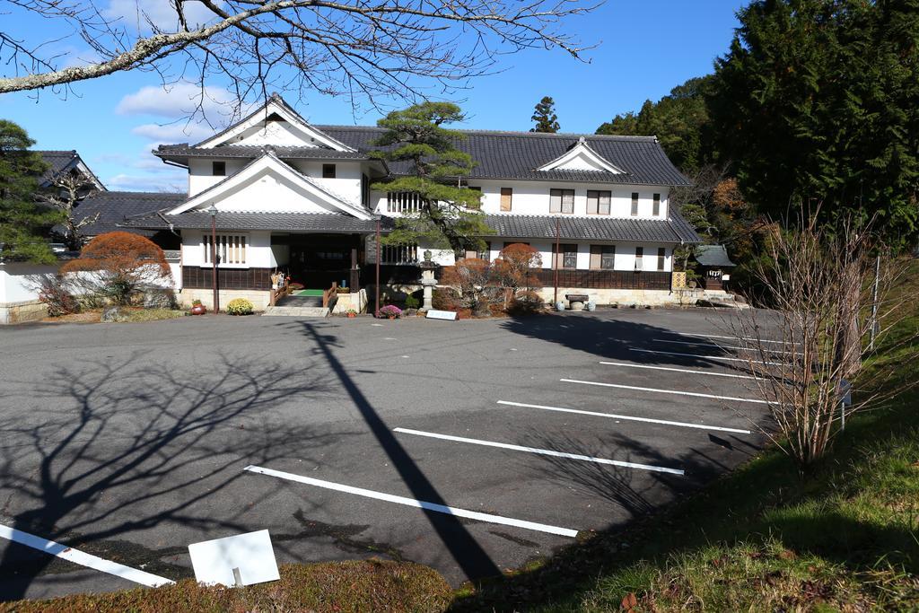 ホテル 岩村山荘 恵那市 エクステリア 写真